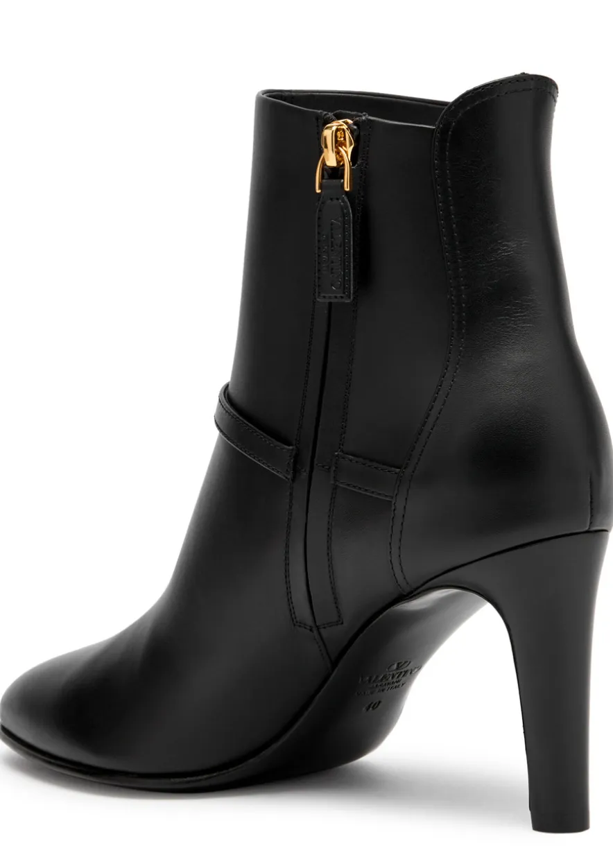 75 Vlogo leather ankle boots