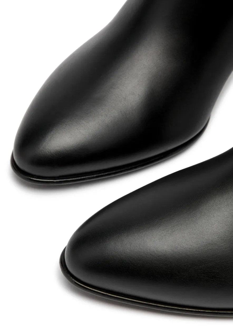 75 Vlogo leather ankle boots