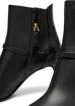 75 Vlogo leather ankle boots