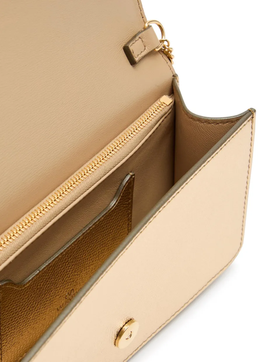 VLogo metallic grained leather shoulder bag