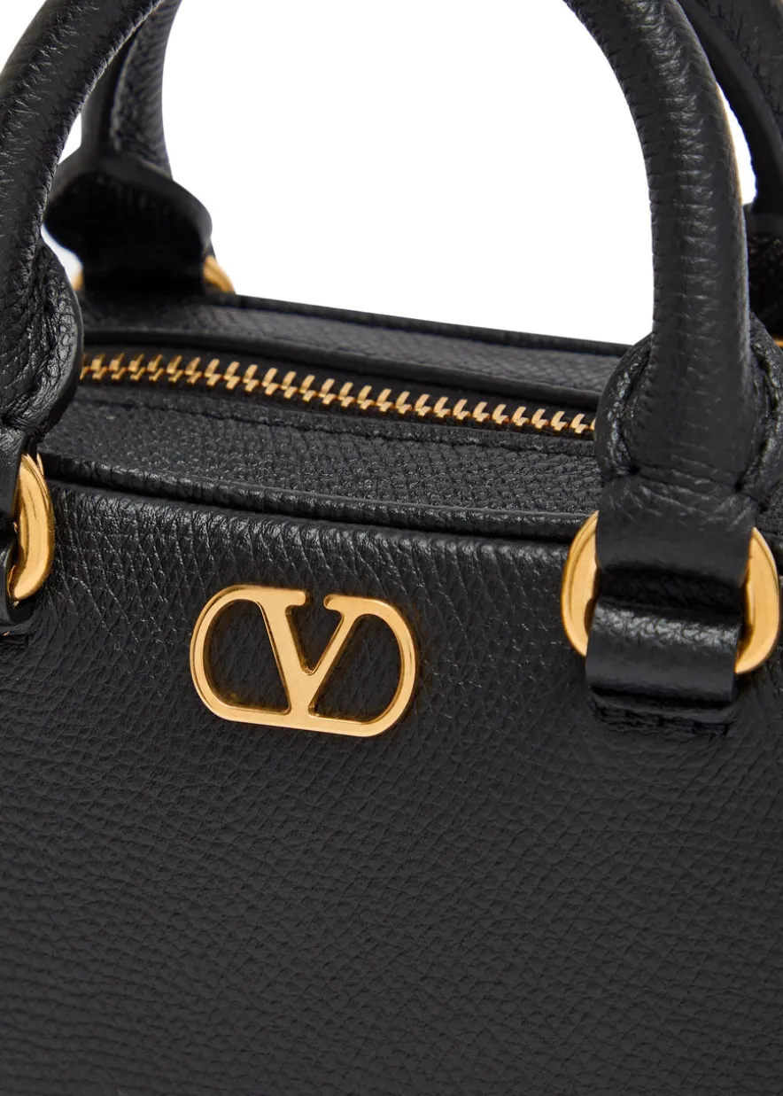 VLogo mini pebbled leather top handle bag