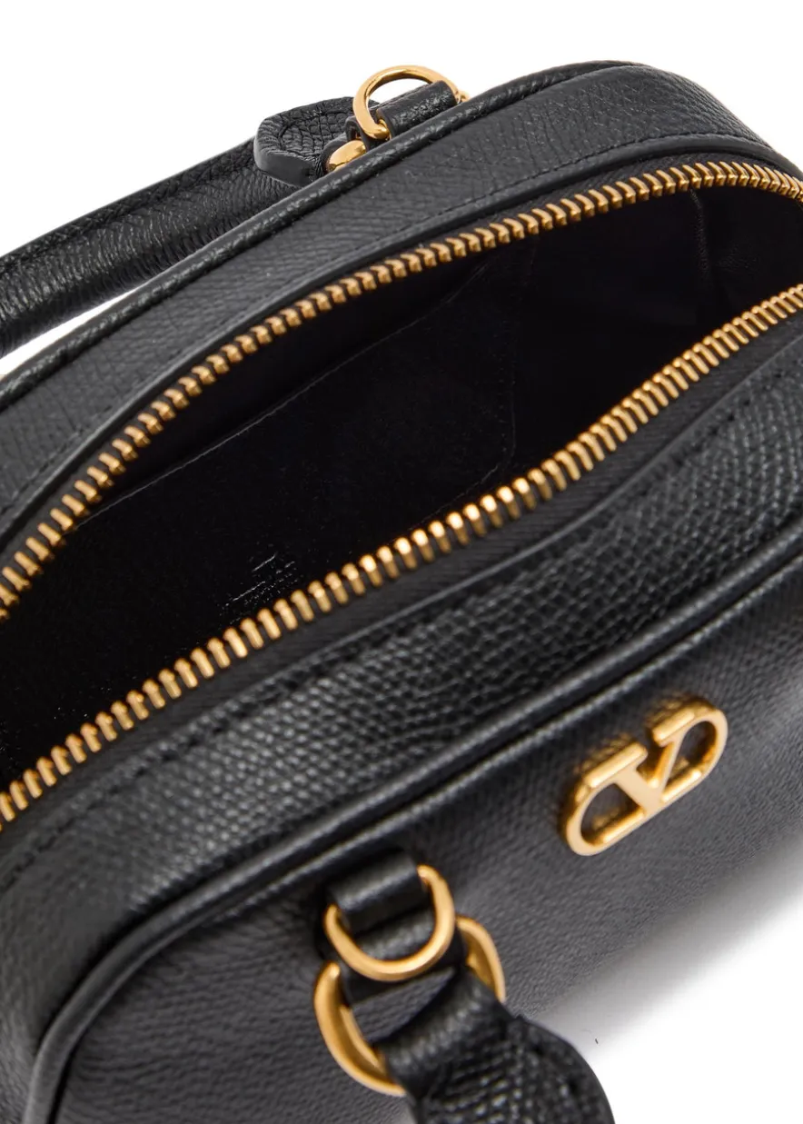 VLogo mini pebbled leather top handle bag