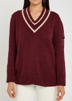 V-neck knitted jumper