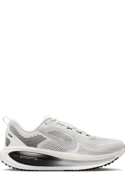 Vomero 18 sneakers
