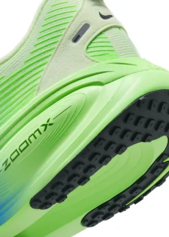 Vomero 18 sneakers