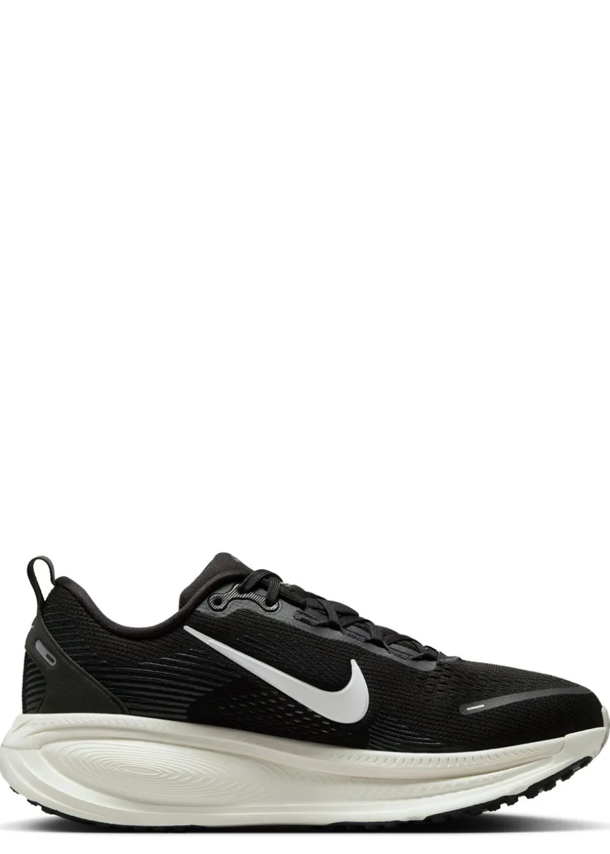 Vomero 18 sneakers