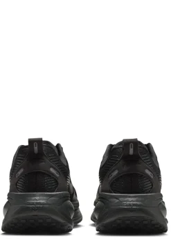Vomero 18 sneakers