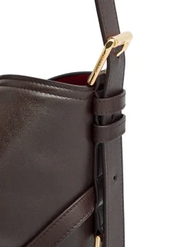 Voyou medium grained leather shoulder bag