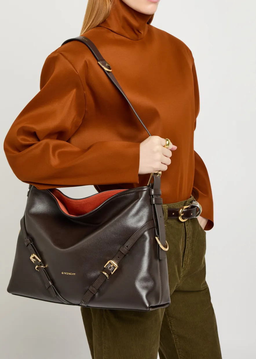 Voyou medium grained leather shoulder bag