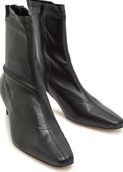 Wally leather ankle boots