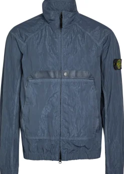 Warp crinkled nylon jacket