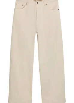 Wide-leg denim jeans
