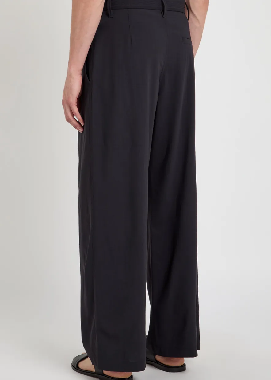 Wide-leg pleated cotton trousers
