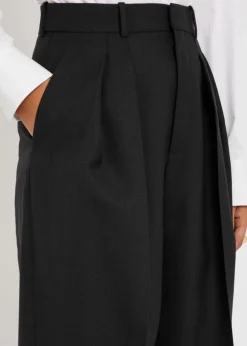 Wide-leg wool trousers