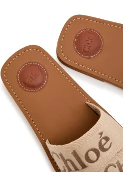 Woody logo canvas sliders