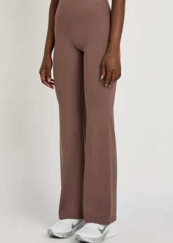 Zenvy flared-leg InfinaSoft leggings