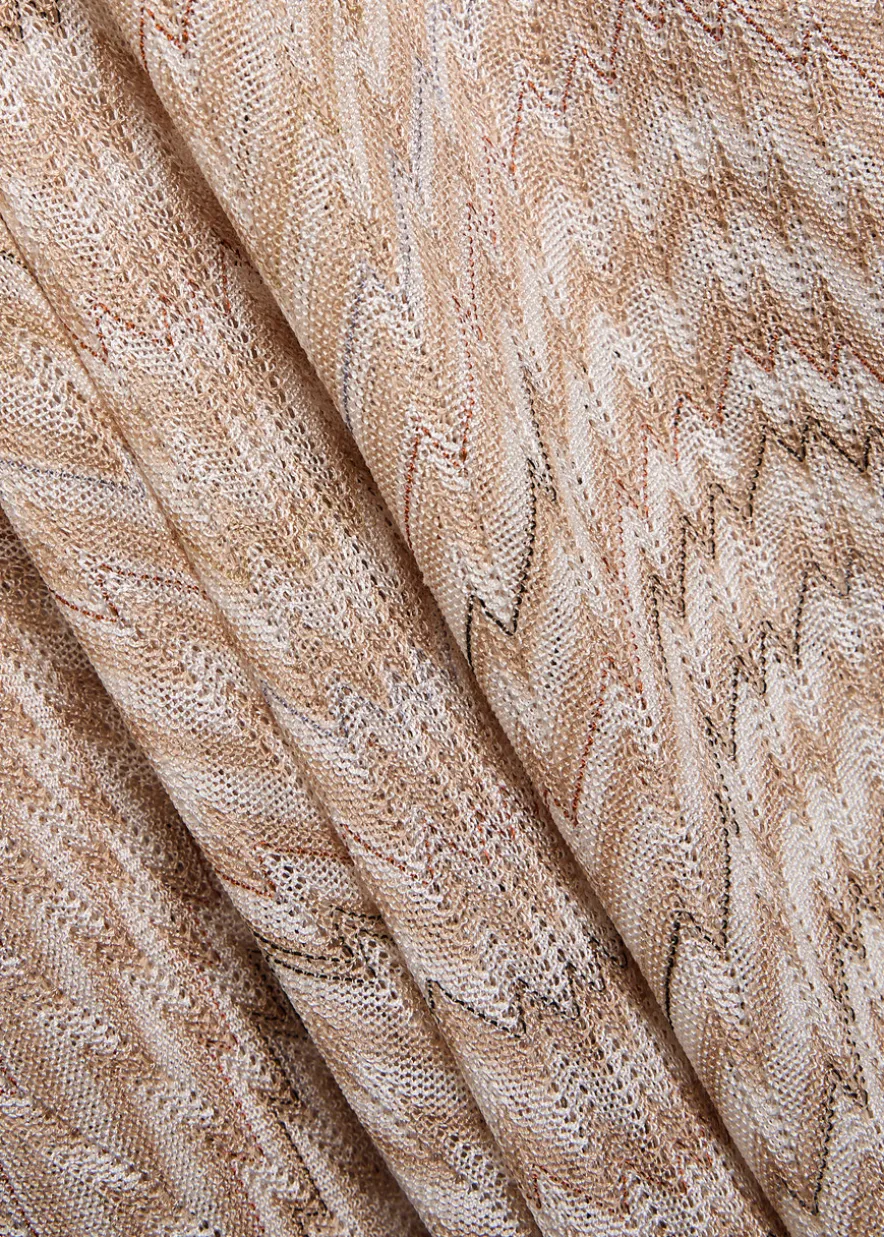 Zigzag fine-knit blouse